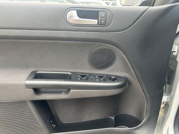 Volkswagen Golf - 8