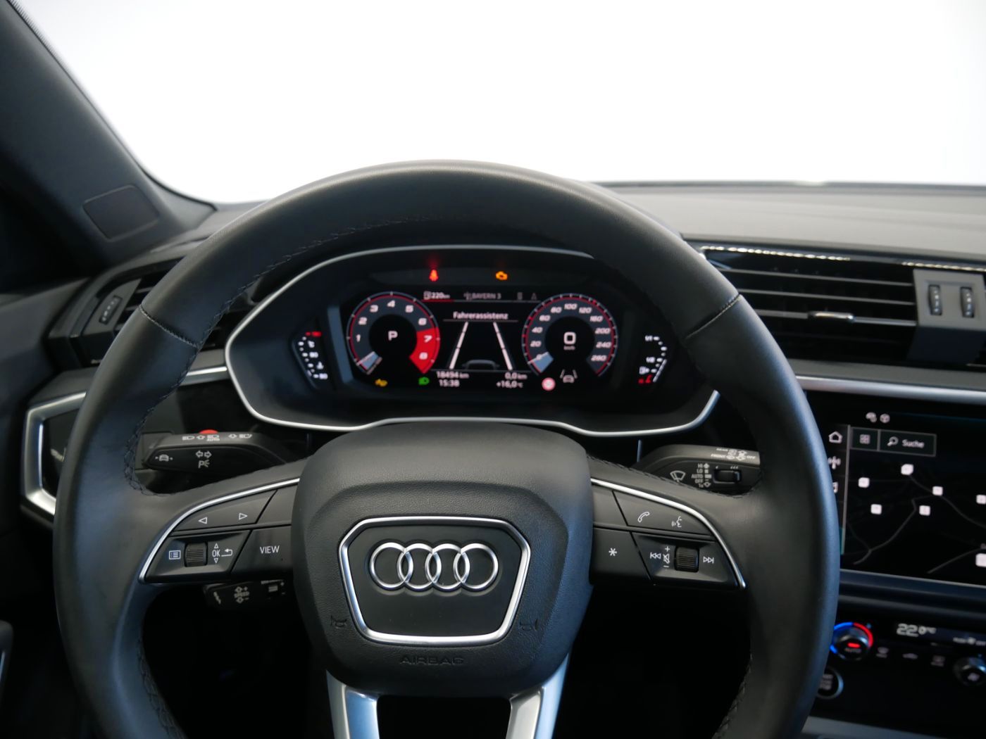 Audi Q3 - Bild 13