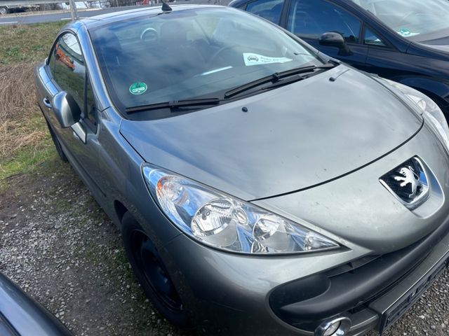 Peugeot 207 CC Cabrio-Coupe Filou