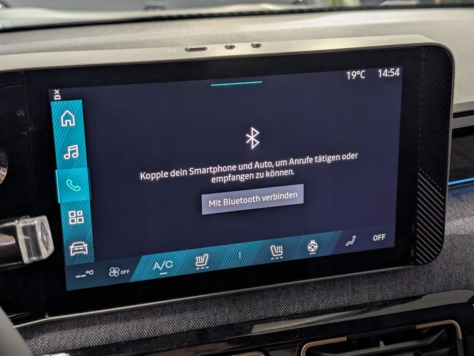 RENAULT R 4 E-Tech Elektrisch Techno 150 Comfort Range – Bild 17