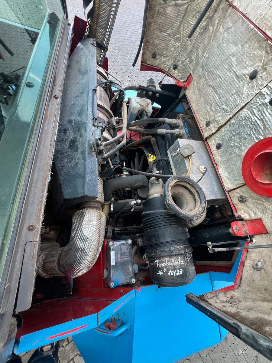 Fahrzeugabbildung Manitou M30-4 / nur: 2.931h / SS / Allrad / 5,3m Hubhöhe