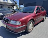 Skoda Octavia 1.6 GLX +Allwetter+AHK+ - gebrauchte Skoda Octavia aus dem Jahr 1999