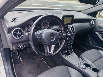 Mercedes A 180 - 10