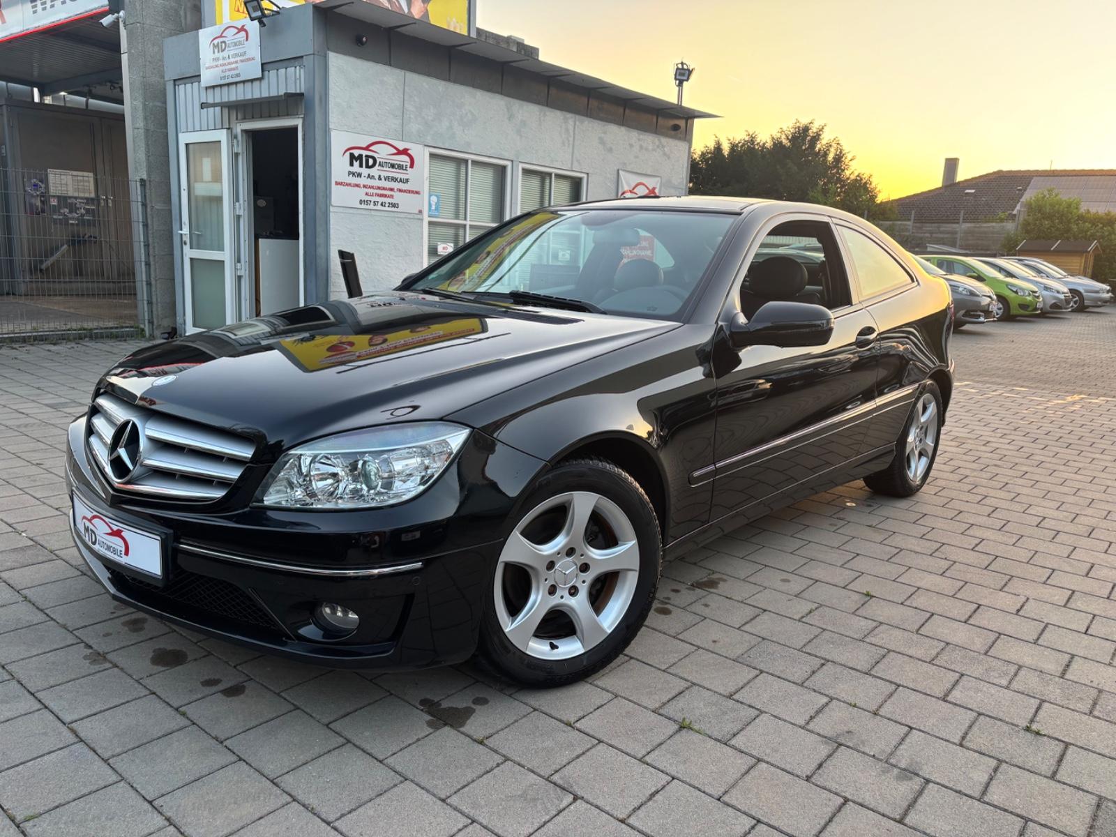 Mercedes-Benz CLC 180 Panoramad.schiebed,TeilLeder,temp