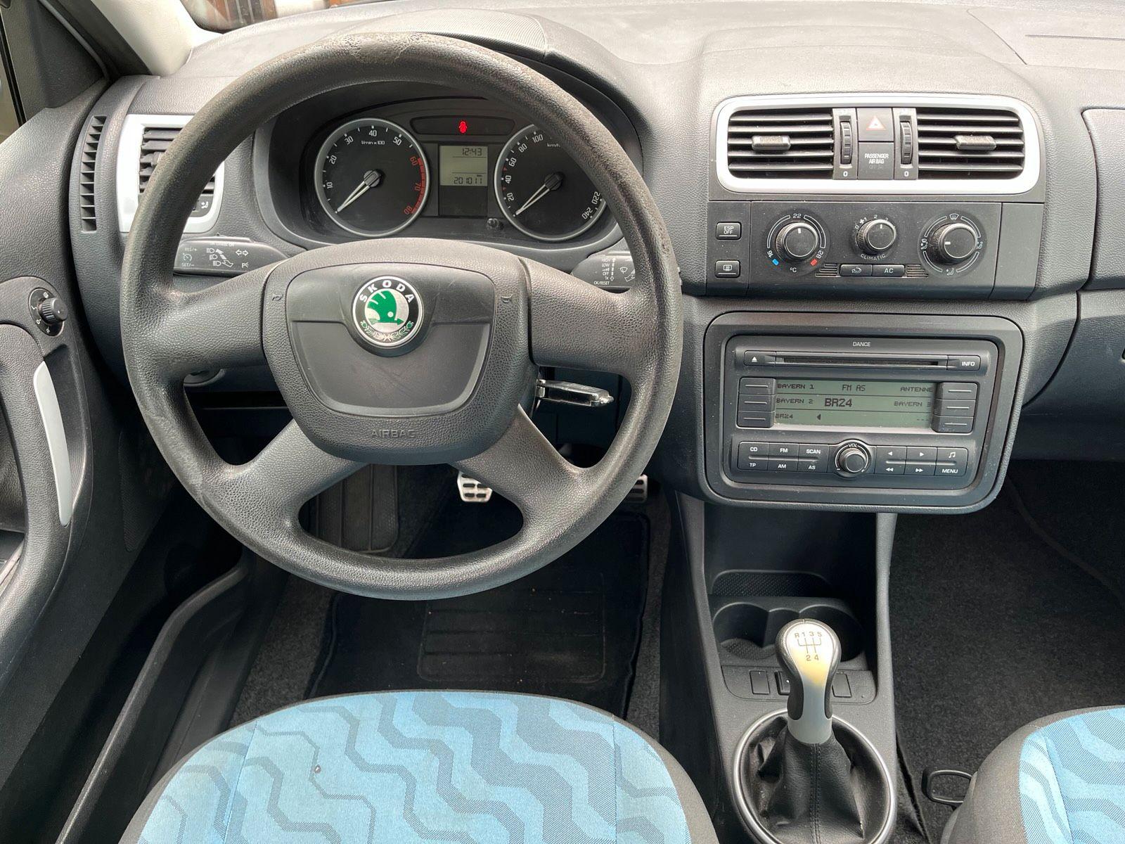 Skoda Fabia 2009 — photo 5