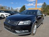 Volkswagen Passat Alltrack Variant 4Motion Leder Navi Xenon - gebrauchte VW Passat Alltrack aus dem Jahr 2013