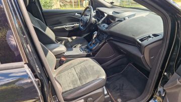 Ford Kuga - 10