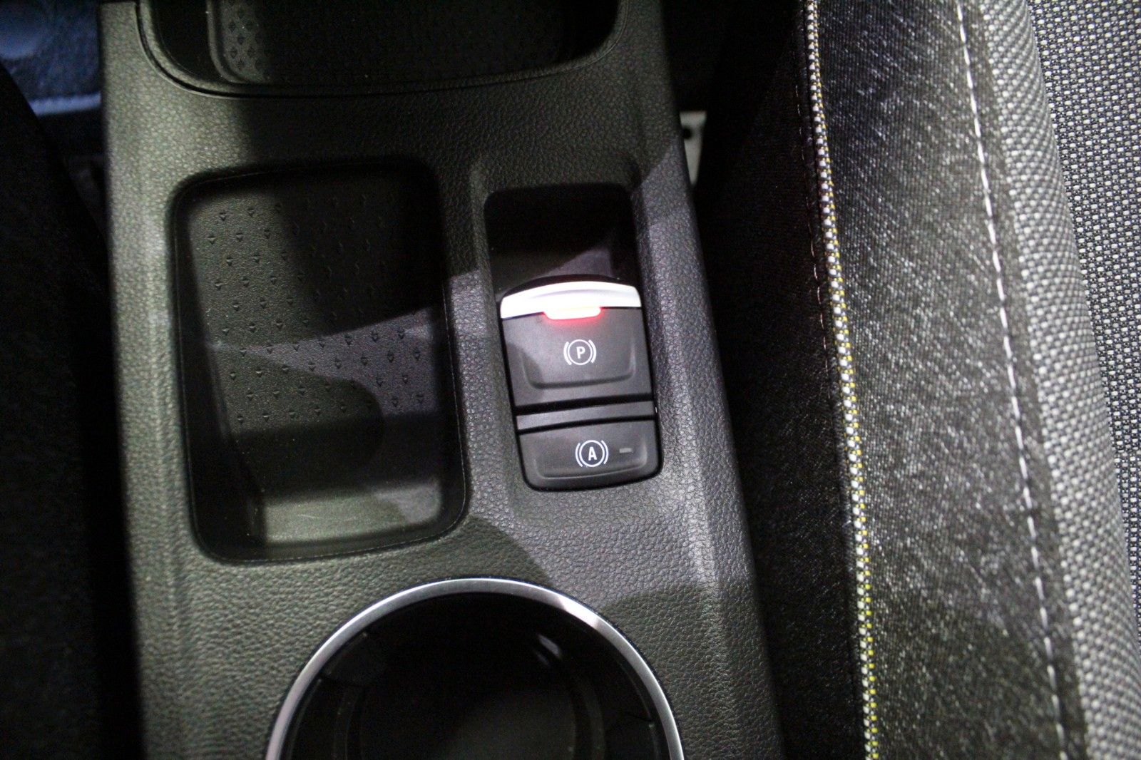 Fahrzeugabbildung Renault Symbioz E-Tech Full Hybrid 145 Techno *Winterp.*