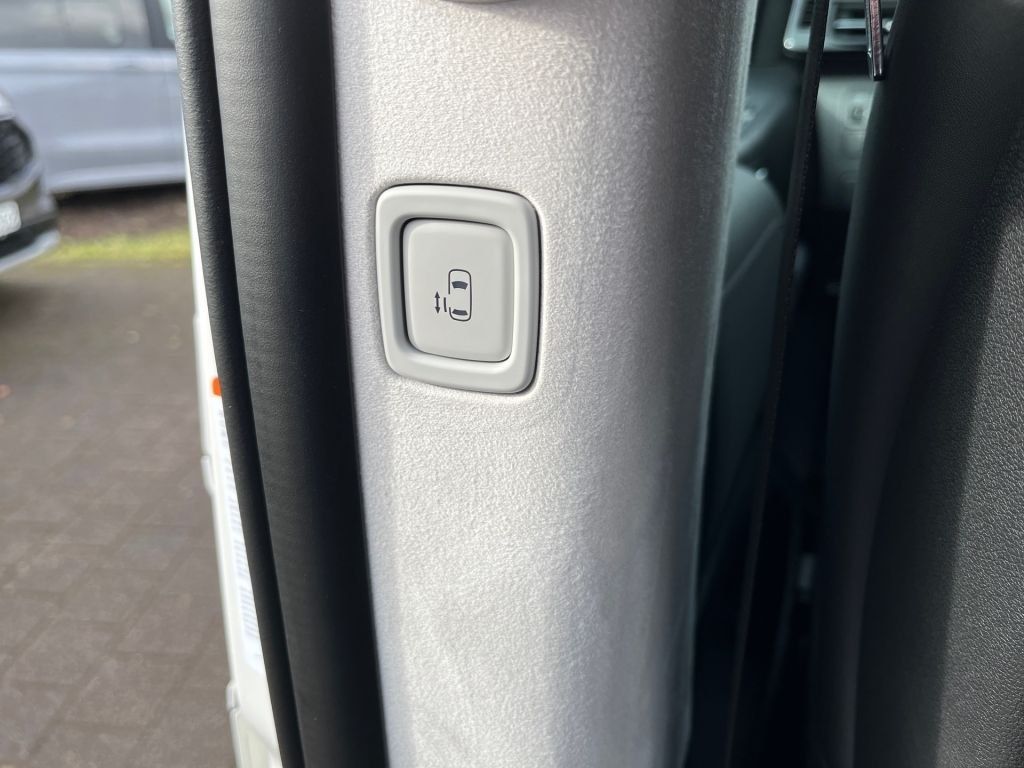 Hyundai Staria – Bild 17