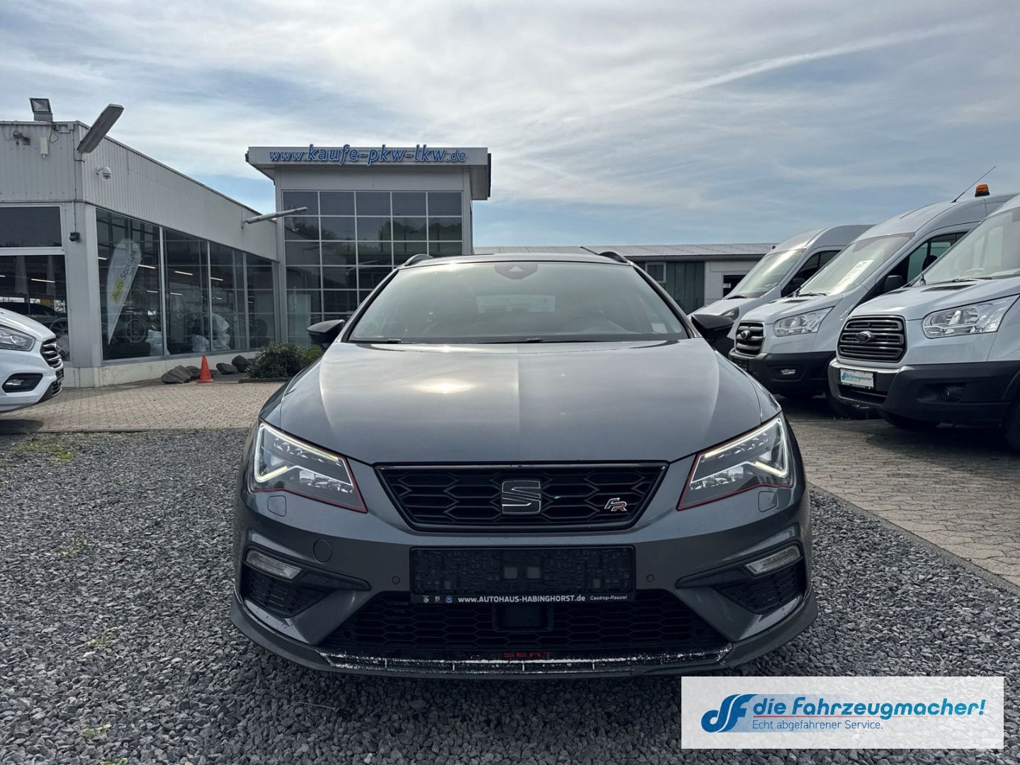 Fahrzeugabbildung SEAT Leon ST FR 2.0 TDI Sportpaket Navi  Soundsystem