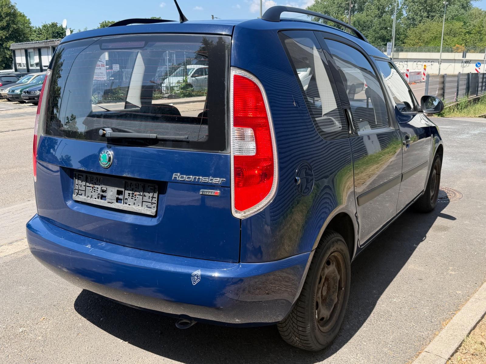 Skoda Roomster 2012 — photo 7