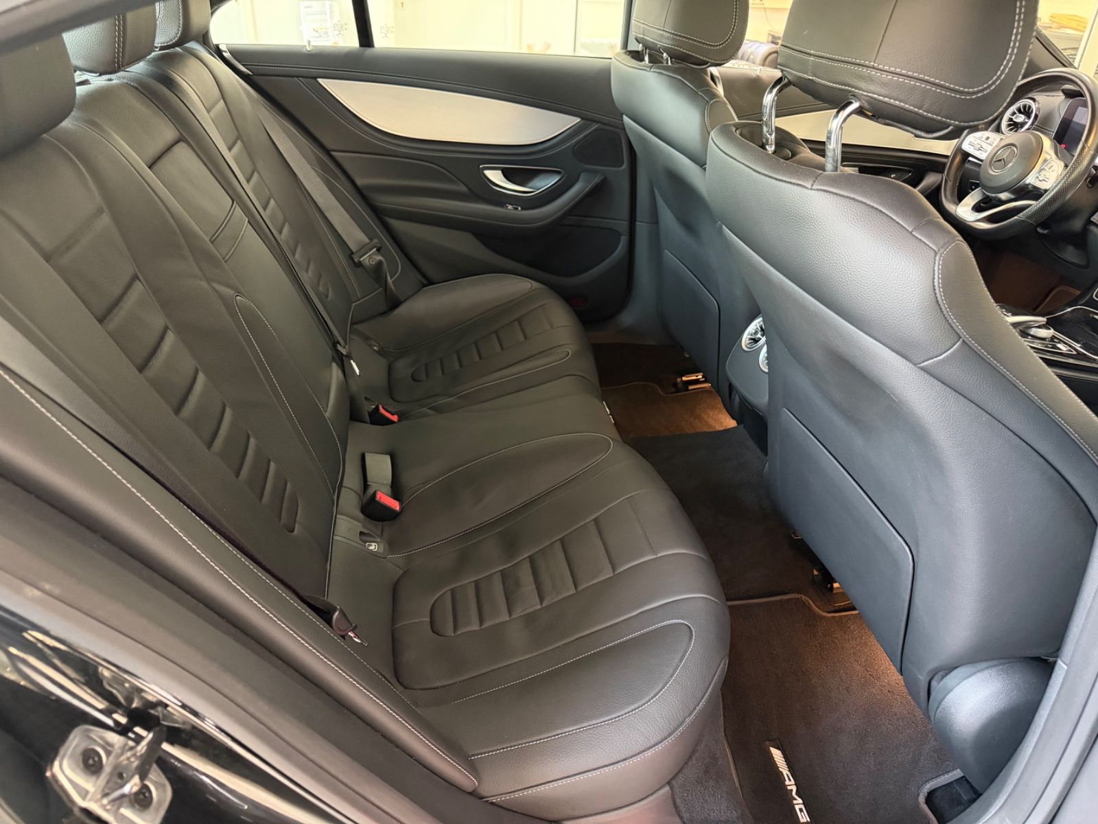 Fahrzeugabbildung Mercedes-Benz CLS 350 4Matic*AMG-Line*1.Hd