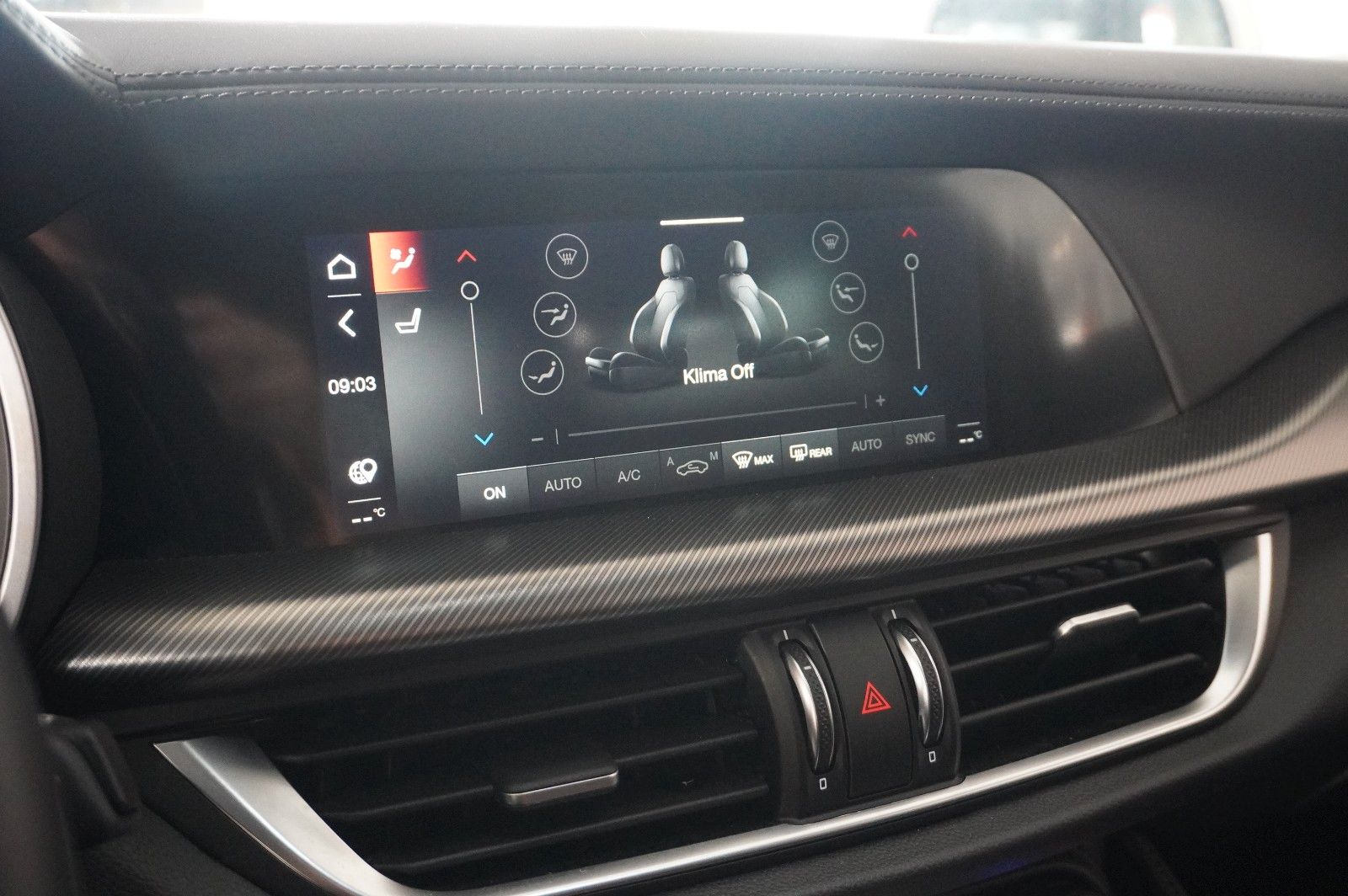 Fahrzeugabbildung Alfa Romeo Stelvio 2.2D VELOCE Q4 NAVI/LED/KAMERA/MATRIX/SH