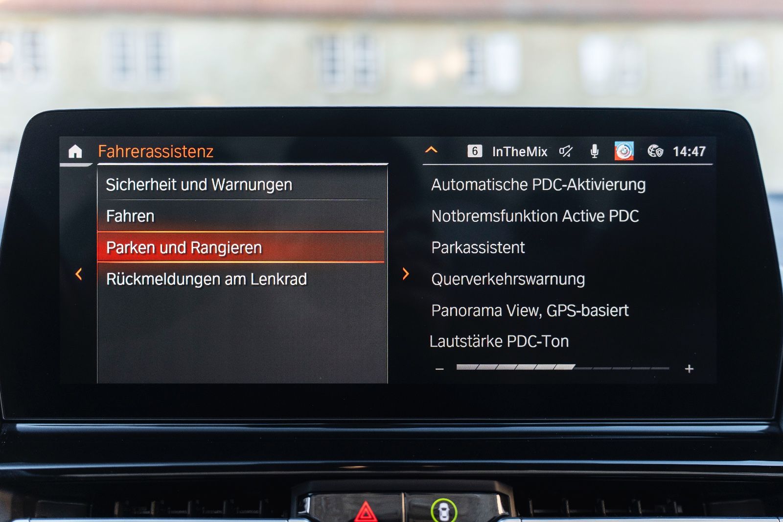 Fahrzeugabbildung BMW M850 i xDrive M-TECHNIC H&K LED 360° CABRIO TOTW