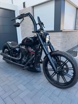Harley-Davidson Breakout 114 Custom Bike