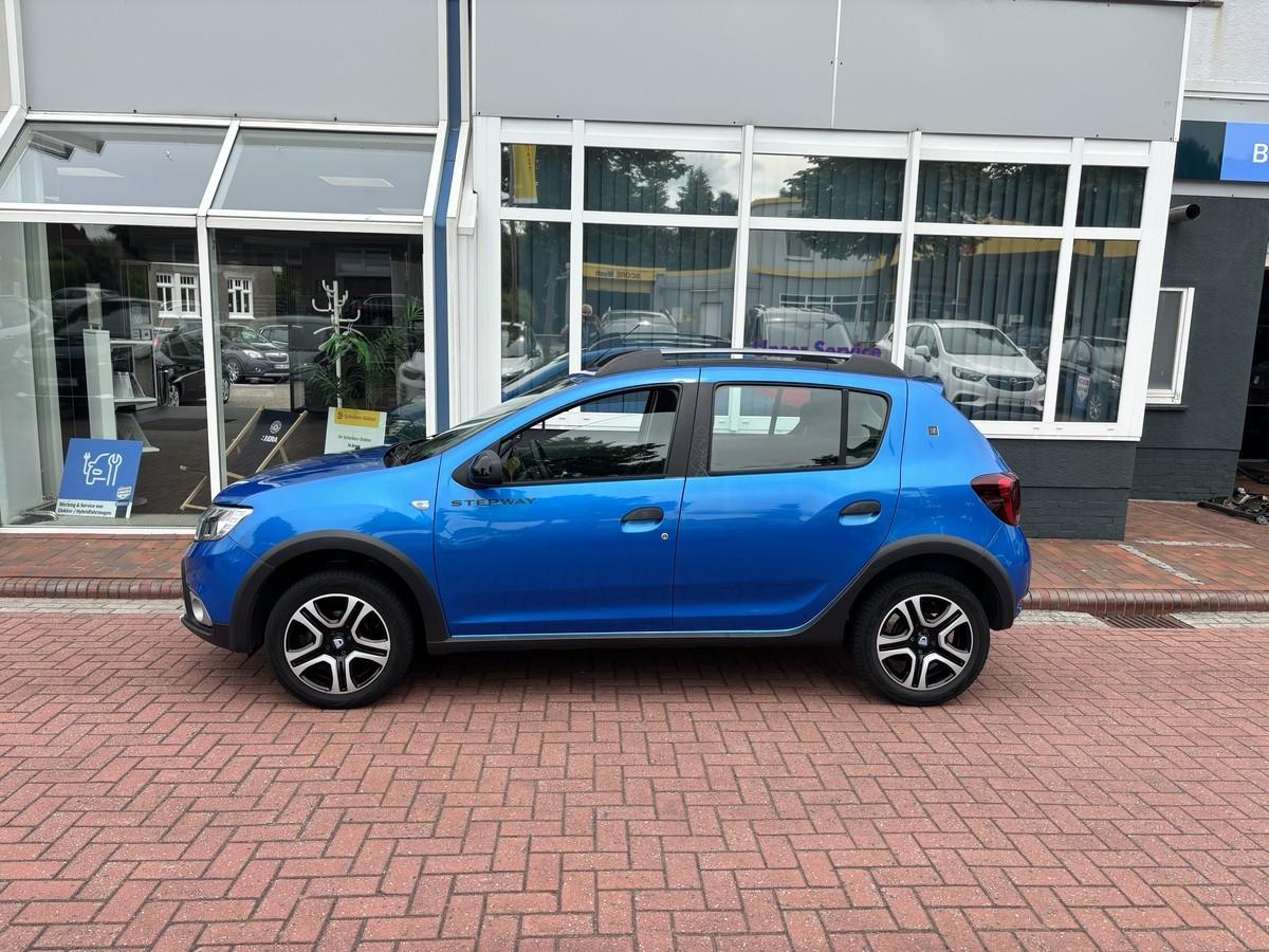 Dacia Sandero Stepway Celebration Automatik, Kamera, N