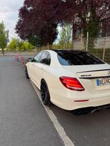Mercedes-Benz E 43 AMG Mercedes-AMG E 43 4MATIC Autom. Mer... - weiße Mercedes-Benz E 43 AMG