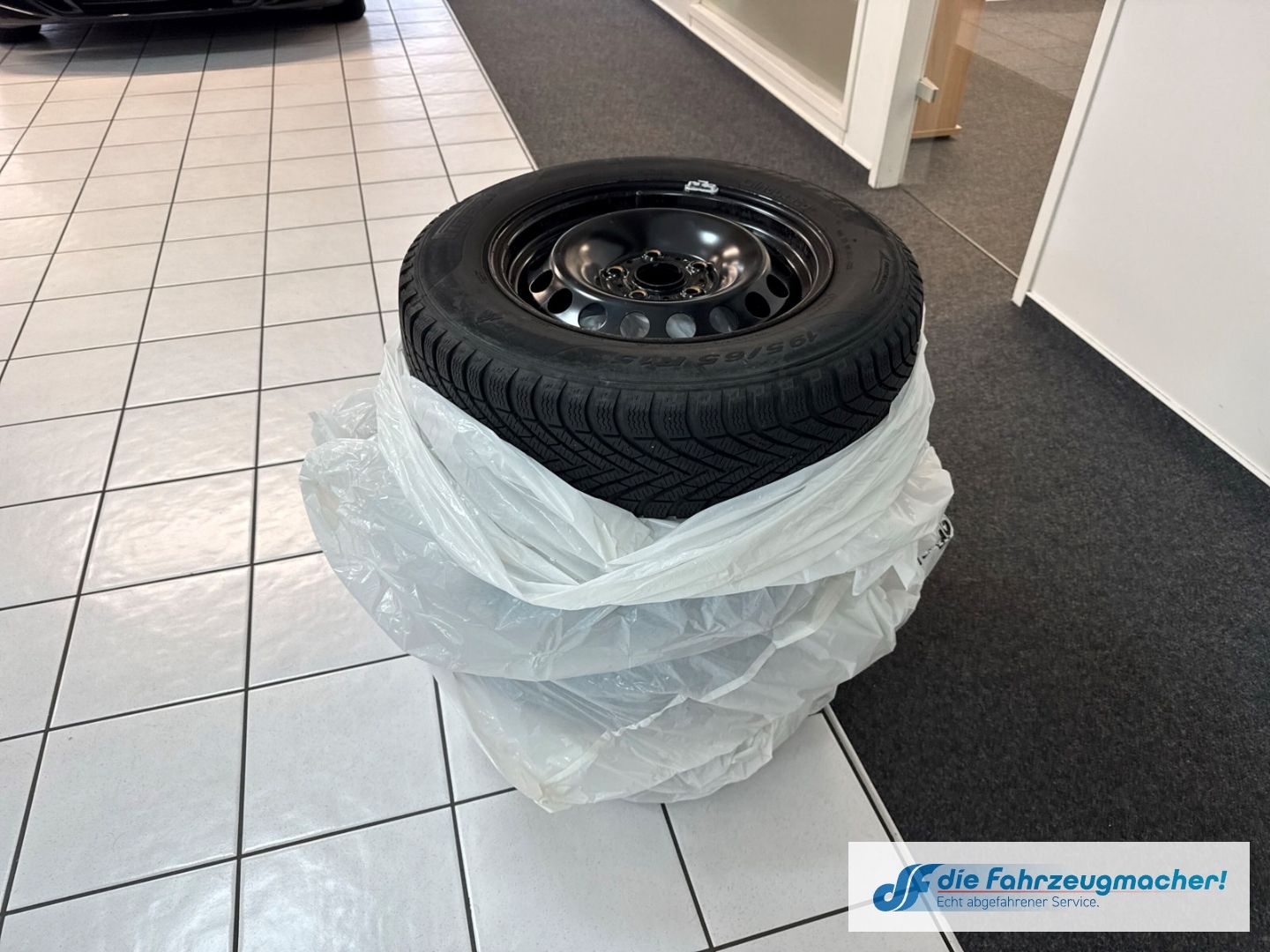 Fahrzeugabbildung Volkswagen Golf VII Trendline Alu, Sitzheizung, Sperrdiff.