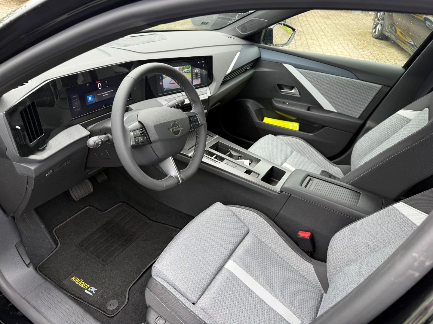 Fahrzeugabbildung Opel Astra L Edition SHZ+LHZ+Kamera+Allwetter
