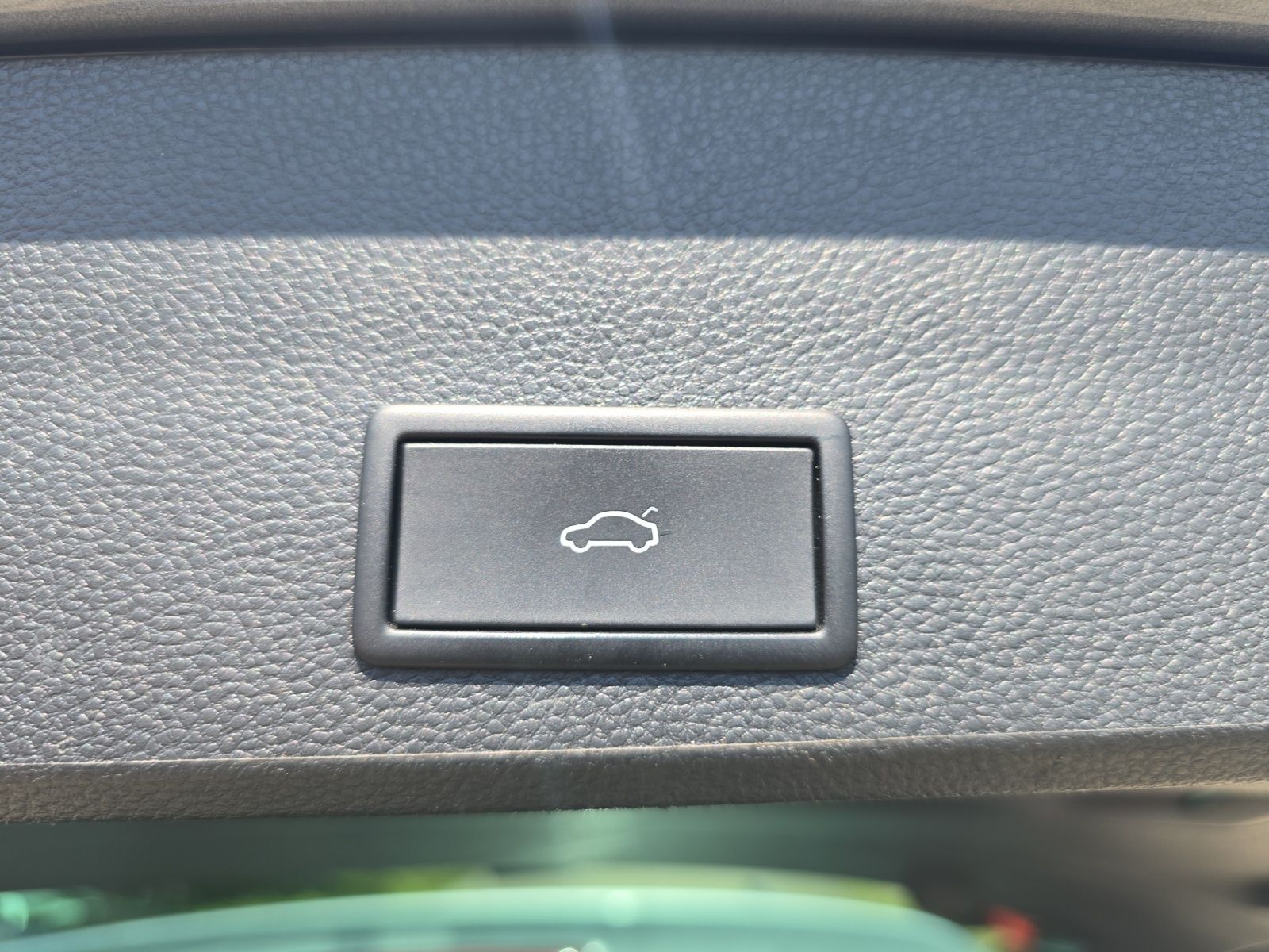Fahrzeugabbildung SEAT Ateca FR 2.0 TSI 4Drive DSG KAMERA KLIMA NAVI