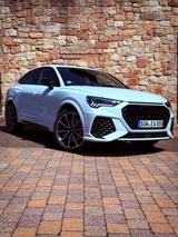 Audi RSQ3 Sportback | EZ 04/2024 | 8.000 km | Voll - gebrauchte Audi RSQ3 aus dem Jahr 2024