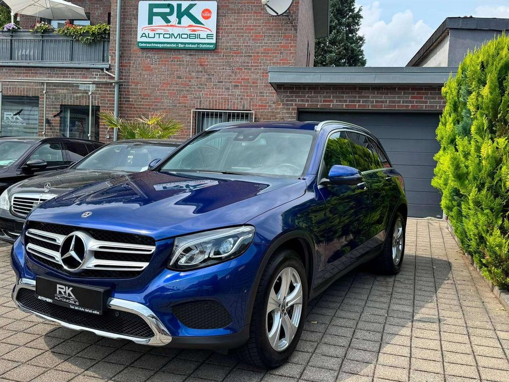Image of Mercedes-Benz GLC 250