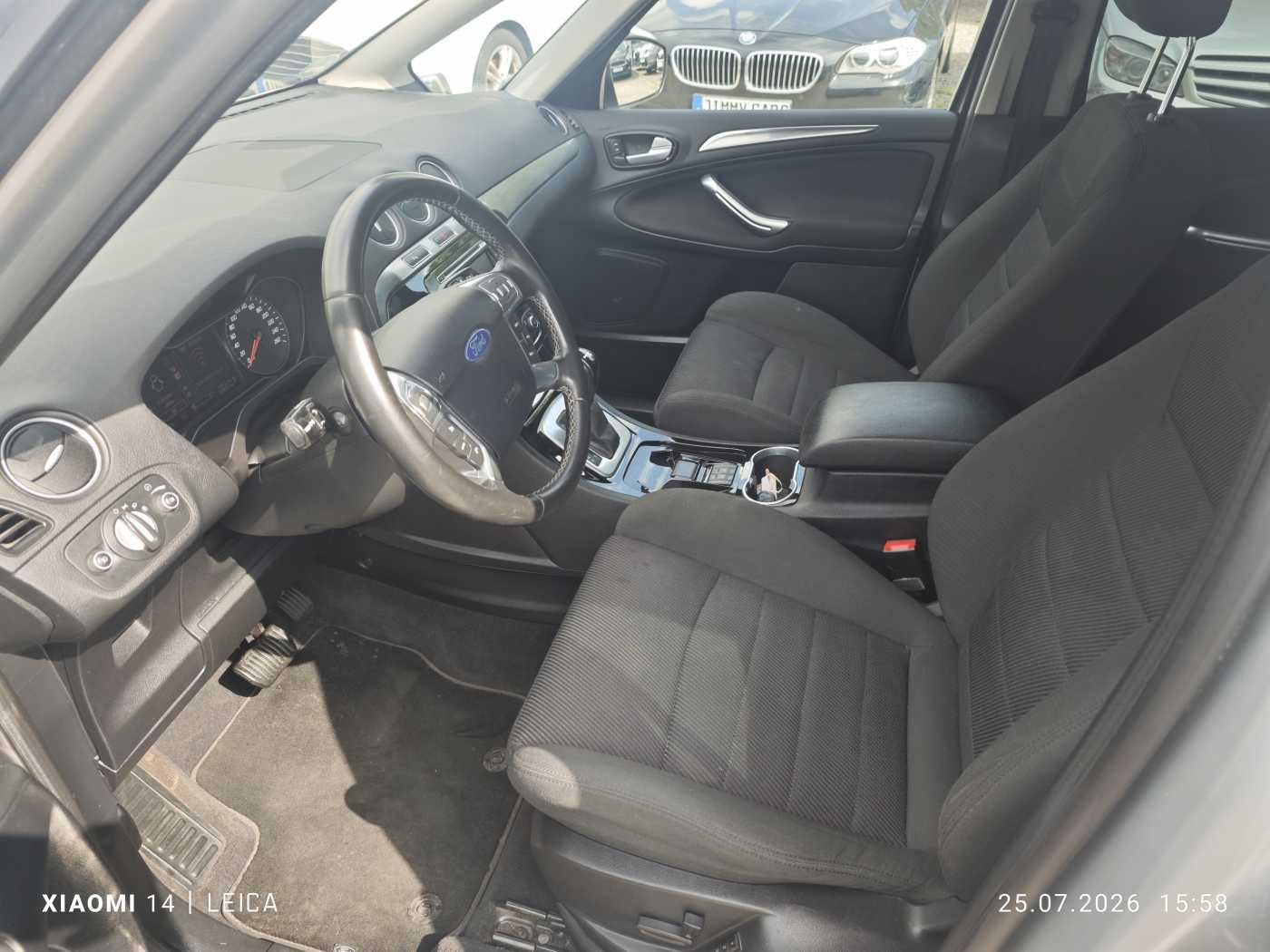 Ford S-MAX 2010 — photo 10