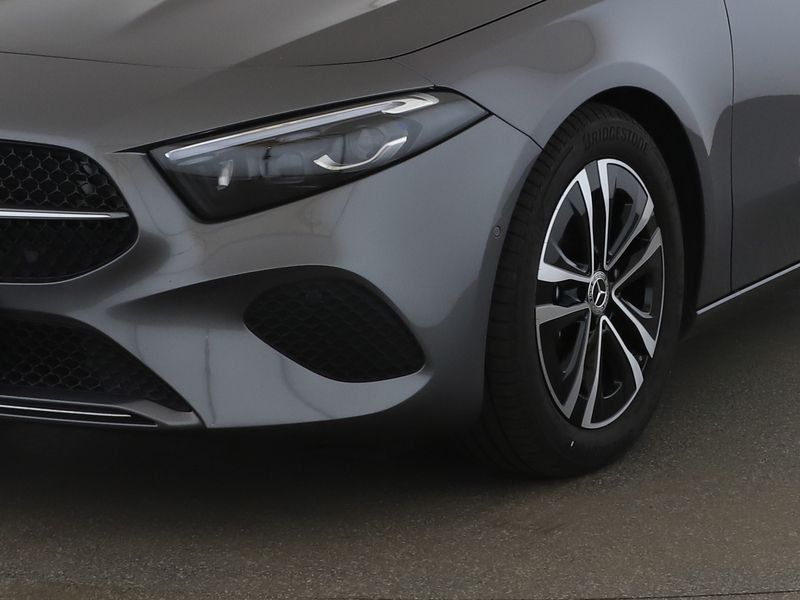 Fahrzeugabbildung Mercedes-Benz A 220 4M Progress*Distro*Totwi*Multibeam*Memory*