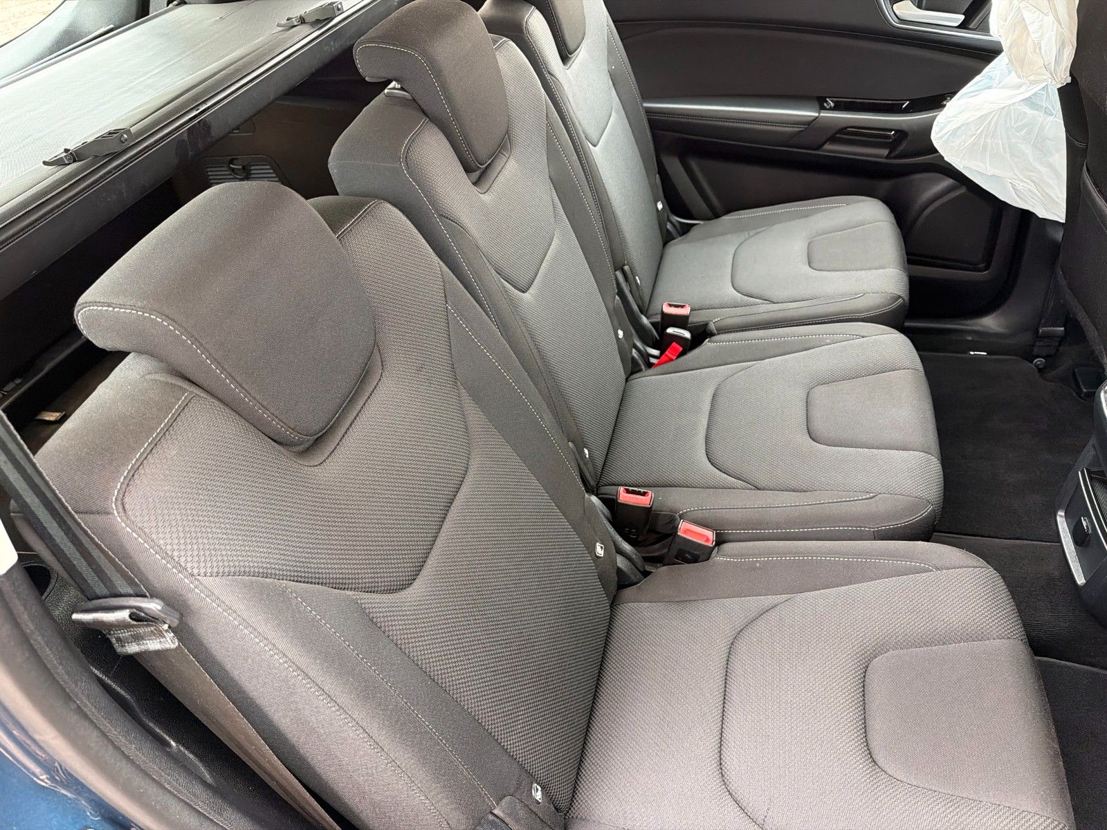Fahrzeugabbildung Ford S-Max S-MAX Titanium