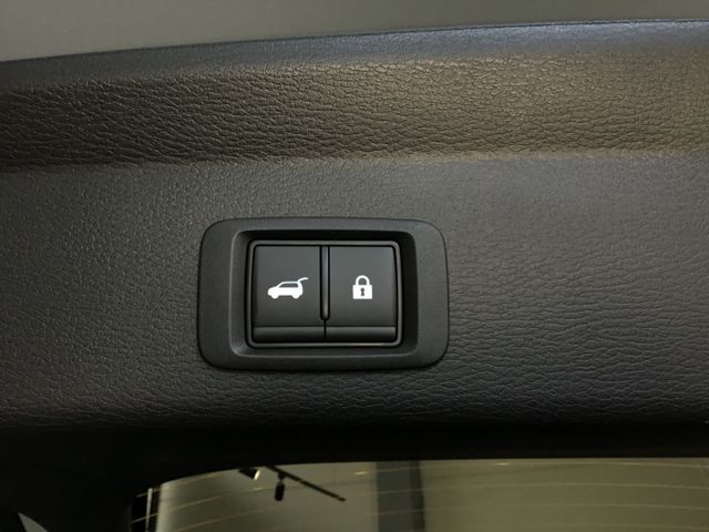 Fahrzeugabbildung Mitsubishi Plug-in Hybrid Outlander TOP ACC/Pano/Navi/Leder
