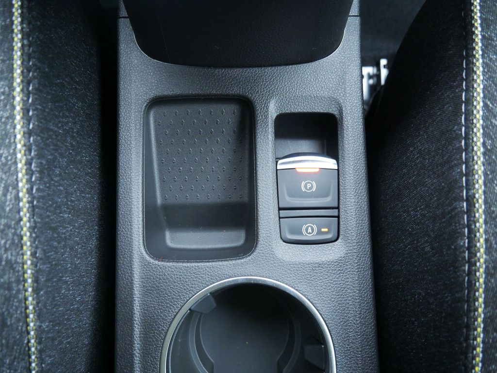 Fahrzeugabbildung Renault Captur Techno TCe 140 Mild Hybrid
