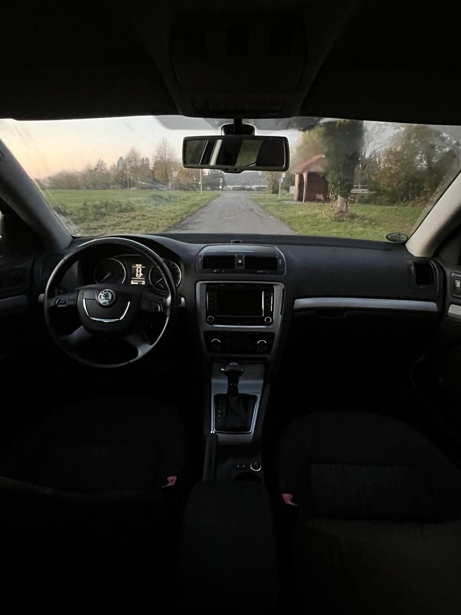 Skoda Octavia 2009 — photo 6