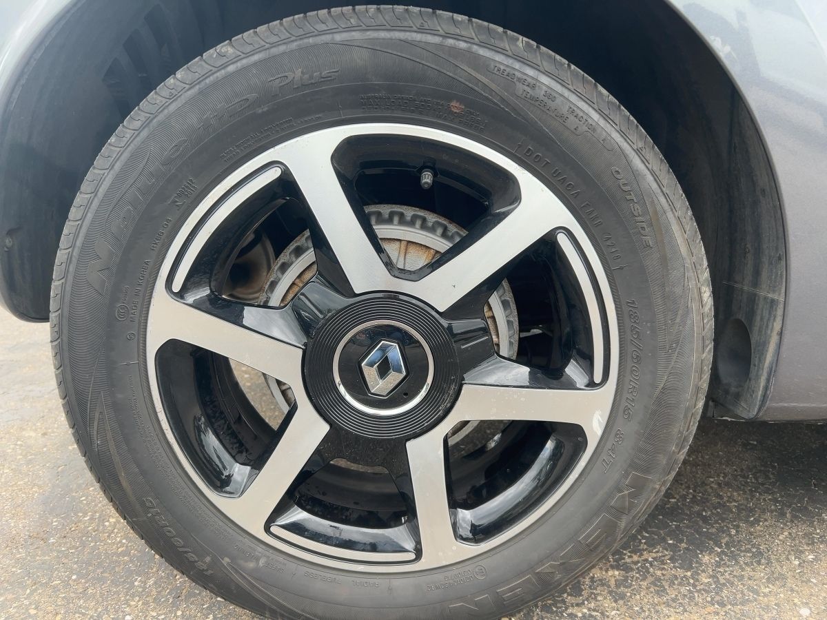 Fahrzeugabbildung Renault Twingo Intens ENERGY TCe 90 EDC 8-fach SHZ