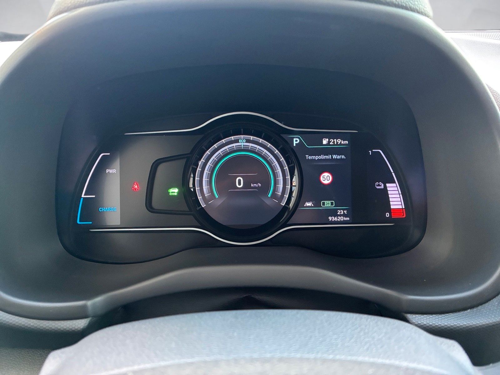 Fahrzeugabbildung Hyundai Kona Premium Elektro 64kWh Navi/Head-Up!