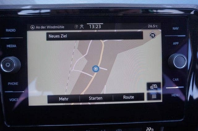 Fahrzeugabbildung Volkswagen Passat Variant TDI Business DSG LED AHK Navi ACC