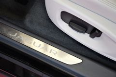 Fahrzeugabbildung Jaguar E-PACE  AWD Leder-Beige LED Kamera Mederian Ambi