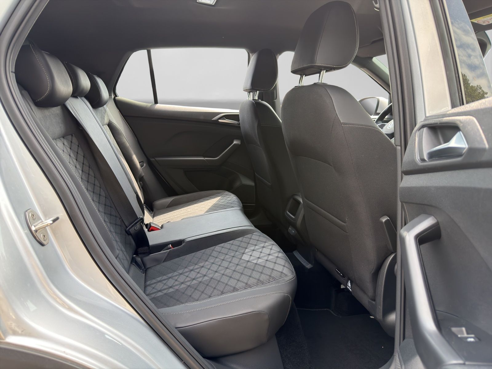 Volkswagen T-Cross - Bild 7