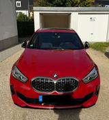 BMW M135i xDrive H/K Pano - rote BMW M135