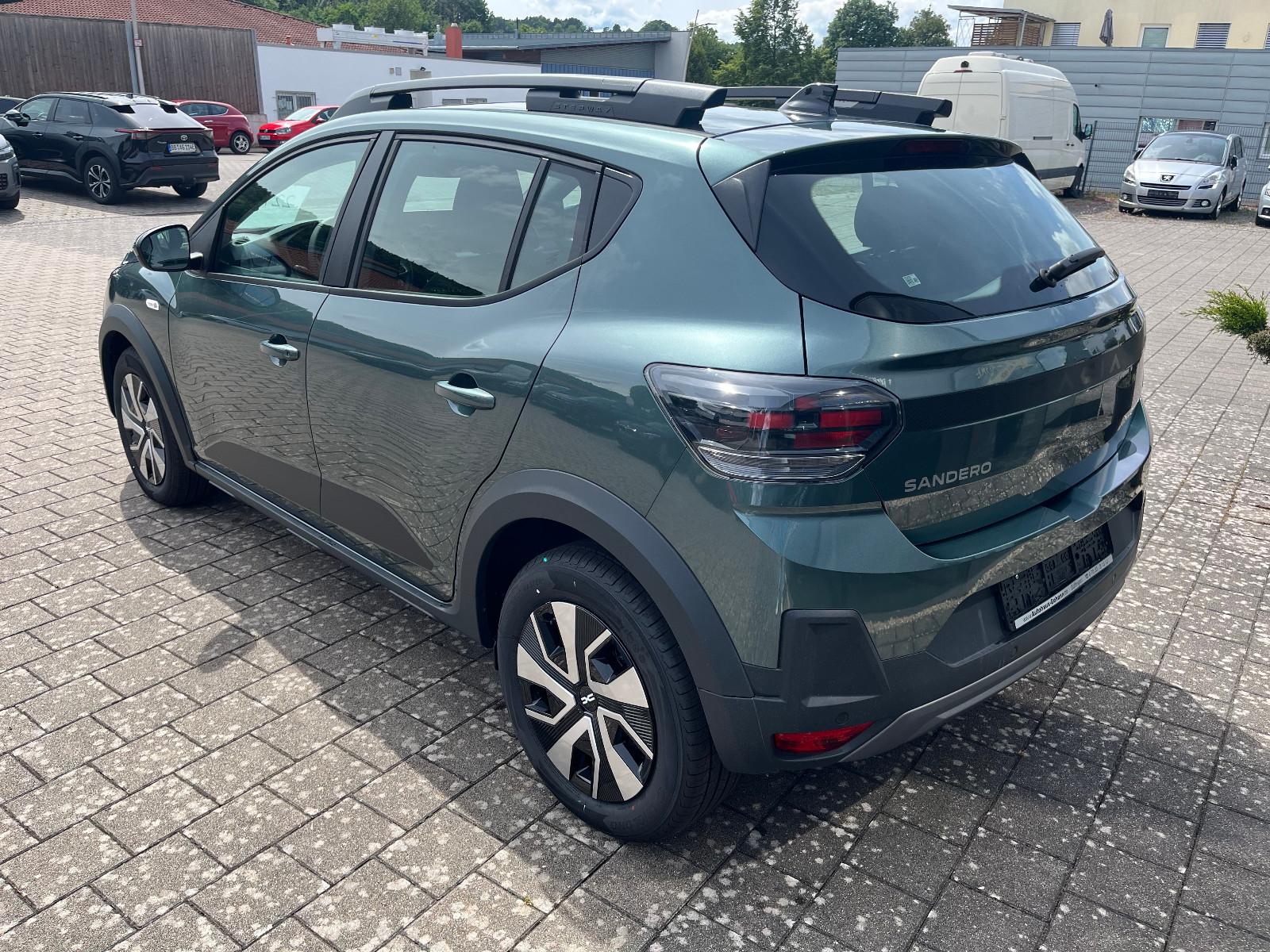 Dacia Sandero Eco-G 120 Stepway Expression+SITZH+AHK