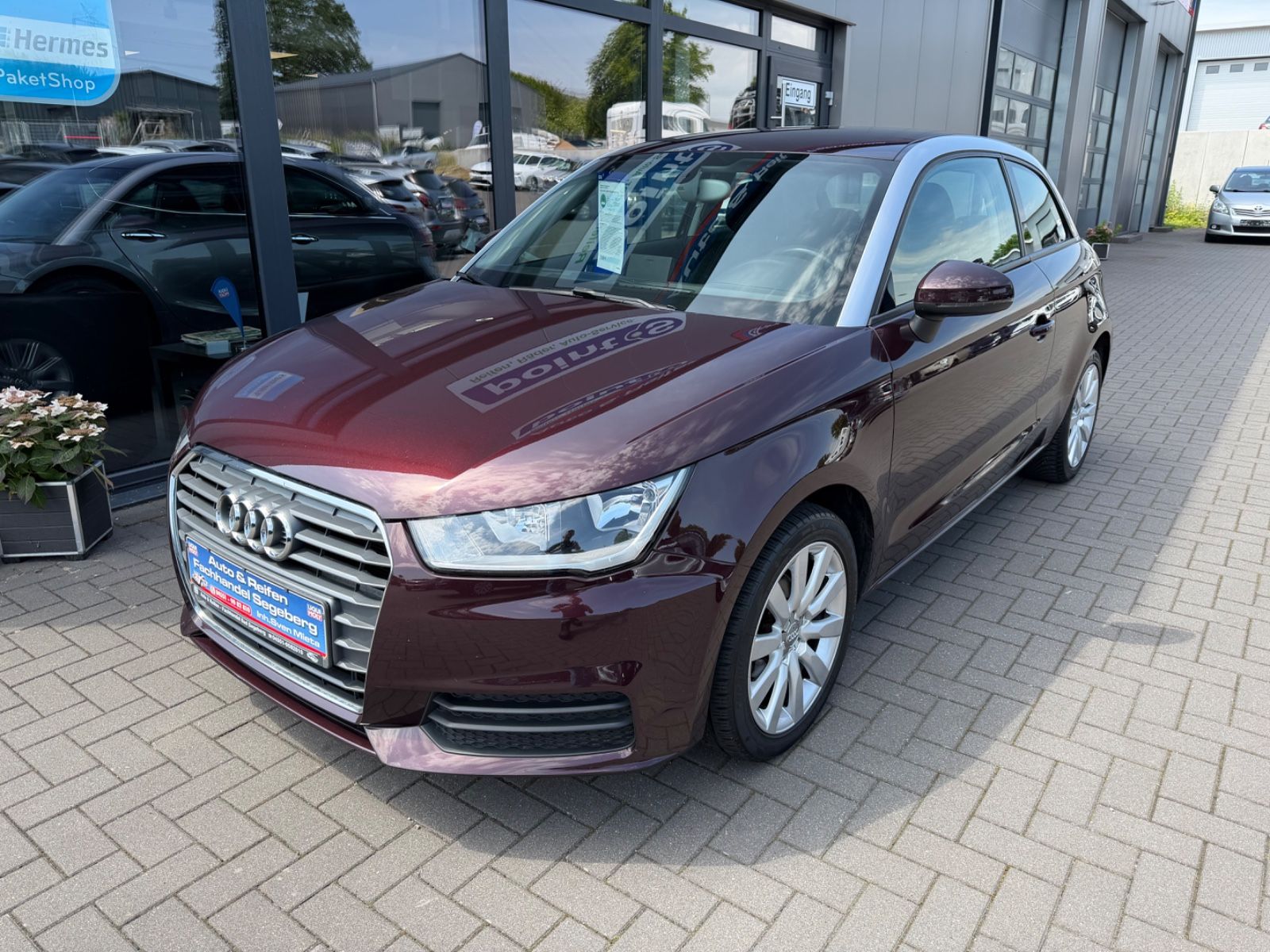 AUDI A1 1.0TFSI Automatik*KLIMA*SITZHZG*NAVI*ALU