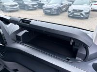 Ford Tourneo Custom 2.0 EcoBlue Aut. AWD Titanium 8SI bei Autohaus Landmann & Maier OHG