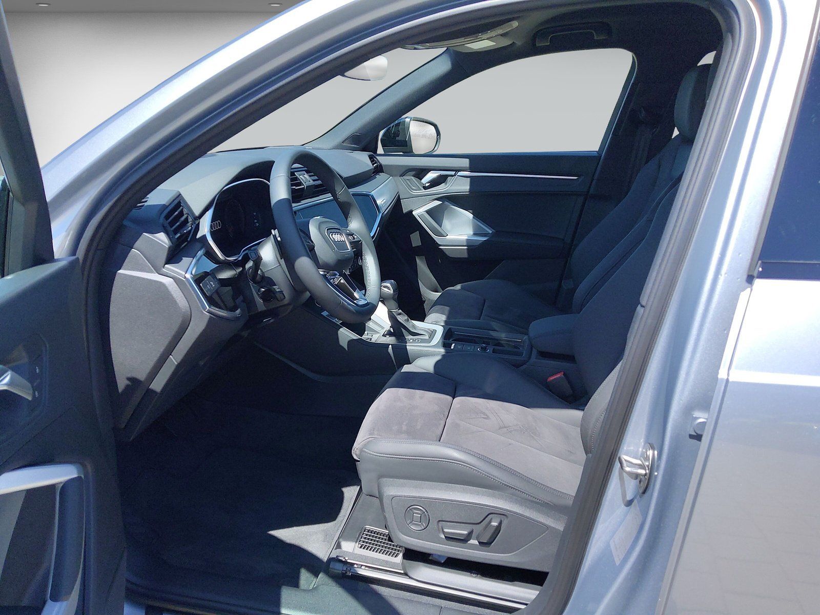 Audi Q3 - Bild 11