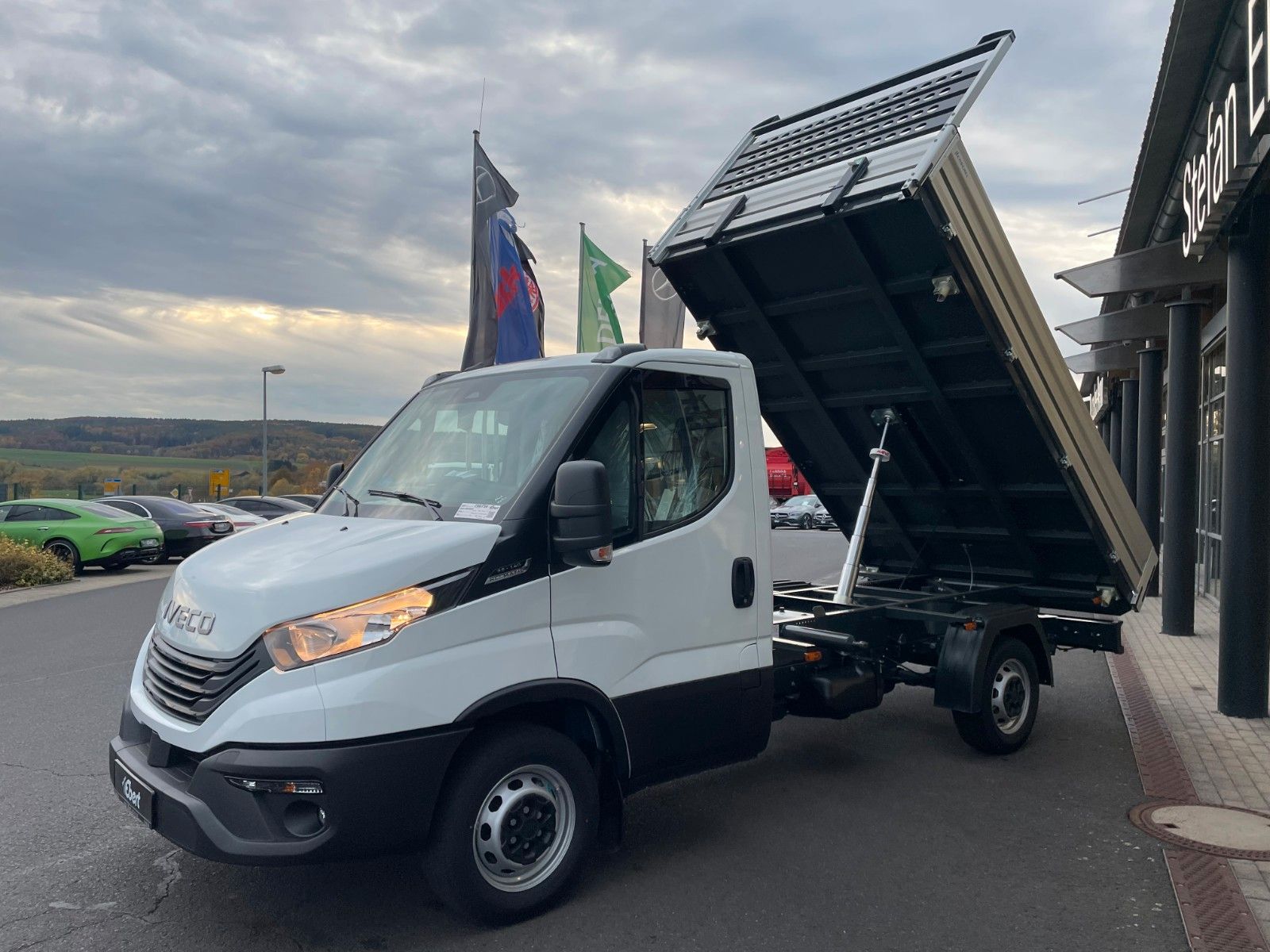 Fahrzeugabbildung Iveco Daily 35S14 A8*R3.450mm*Automatik*Kamera*2Sitze*
