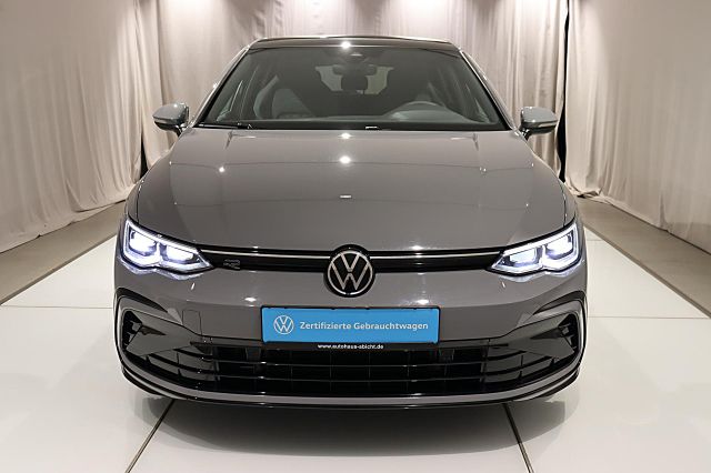 Golf 1.5 eTSI R-LINE DSG ACC NAVI KAMERA PANORAM