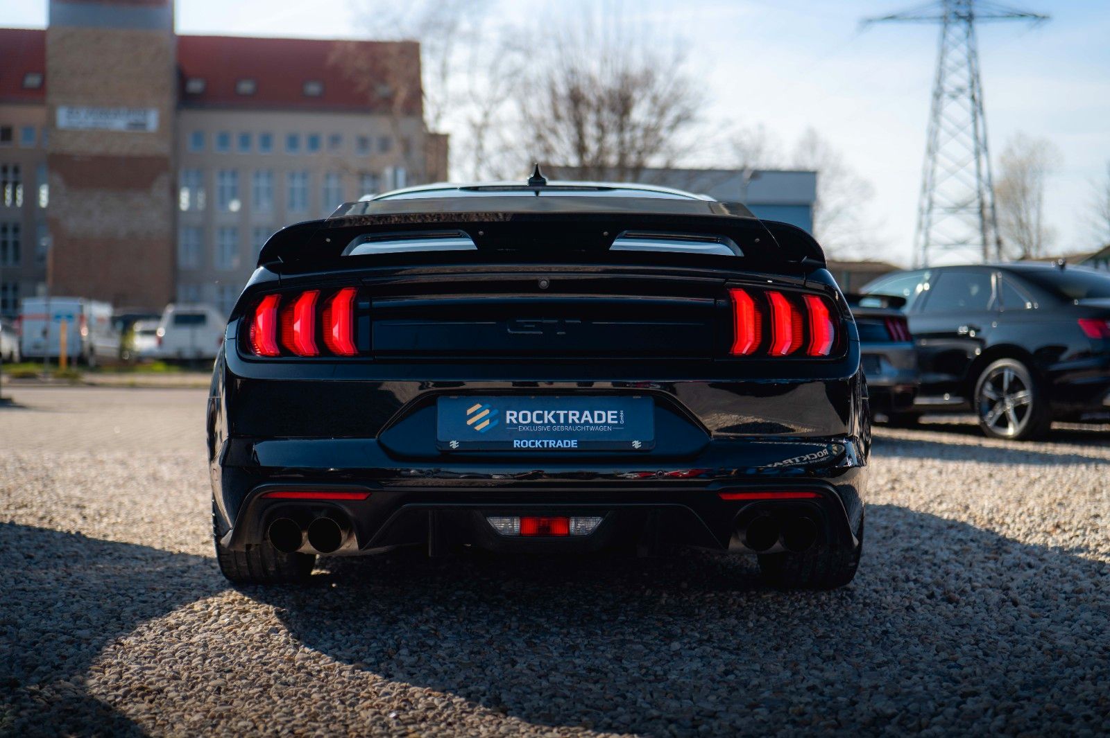 Fahrzeugabbildung Ford Mustang Shelby GT 500 5.0 V8 Performance PREMIUM