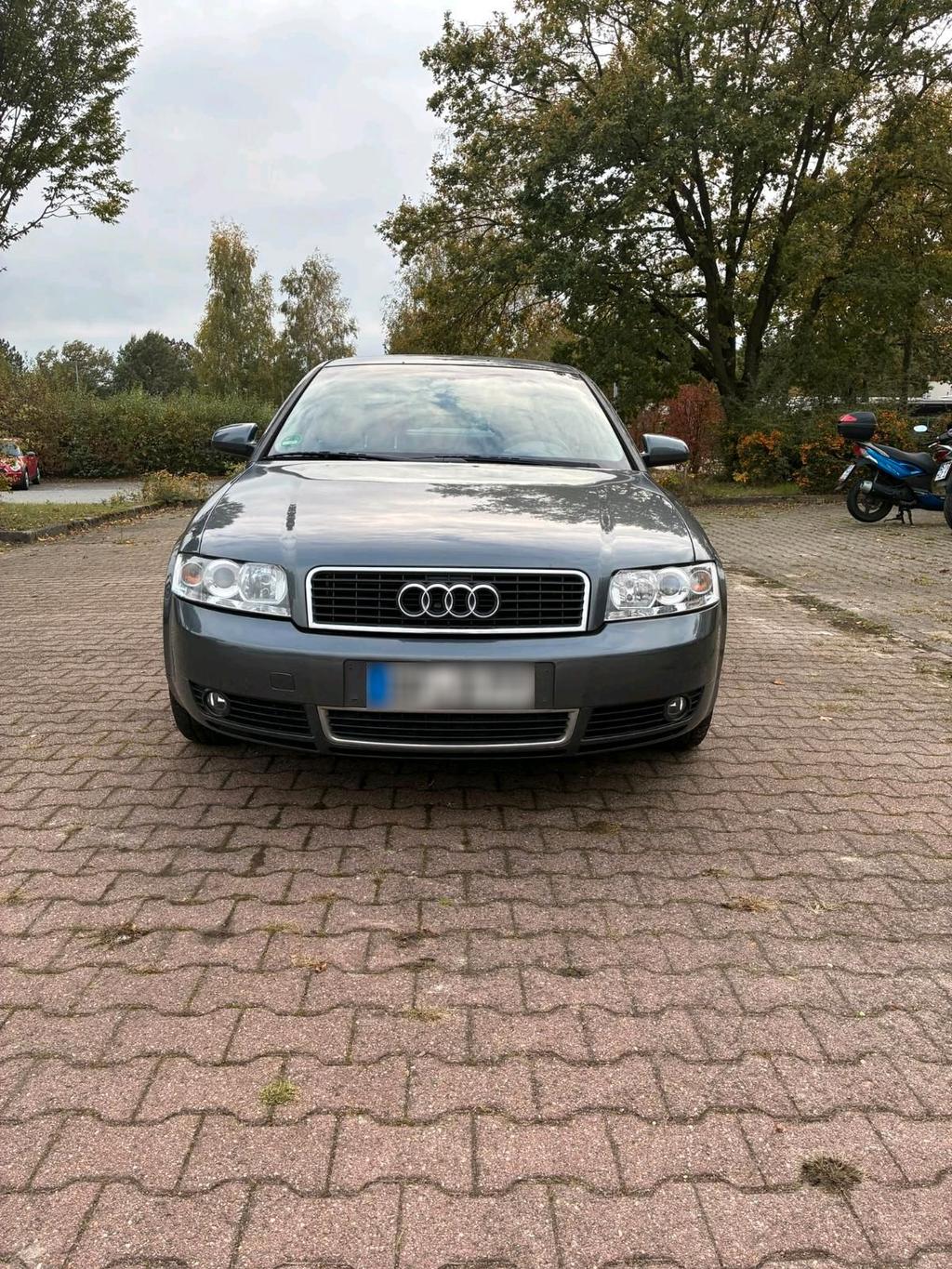Audi A4 2.0 Benzin Tüv 01.2028