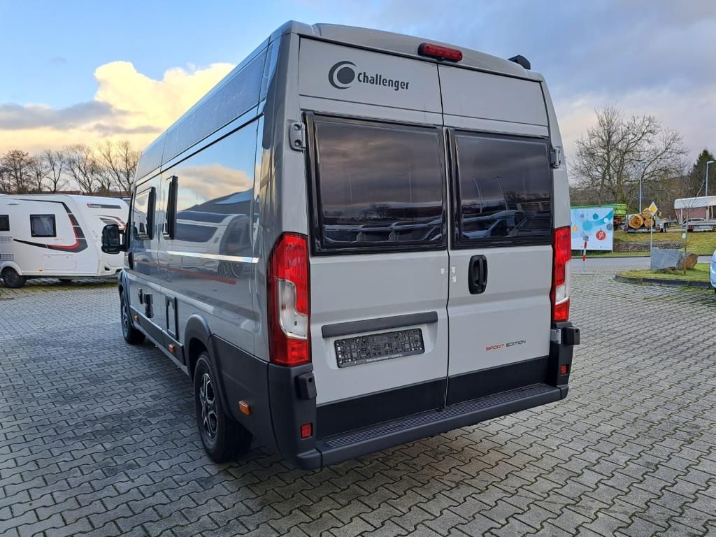 Autohaus Zimpel & Franke -  Challenger V217 Sport wenig km +Markise+Solar+Fahrradträger - Bild 3