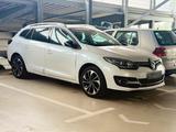 Renault Megane 1.2 Tce  97kw. Bose Edition - Renault Megane: 1.9