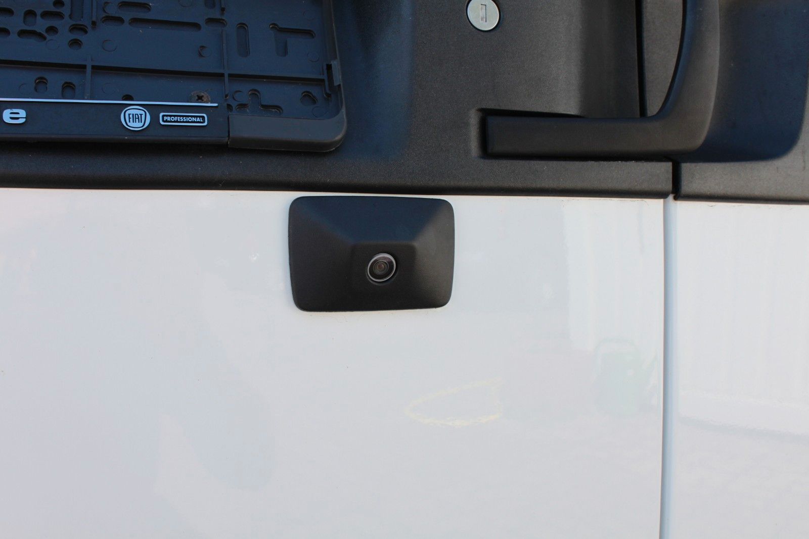Fahrzeugabbildung Fiat Doblò SX Klima/Navi/Sitzheizung