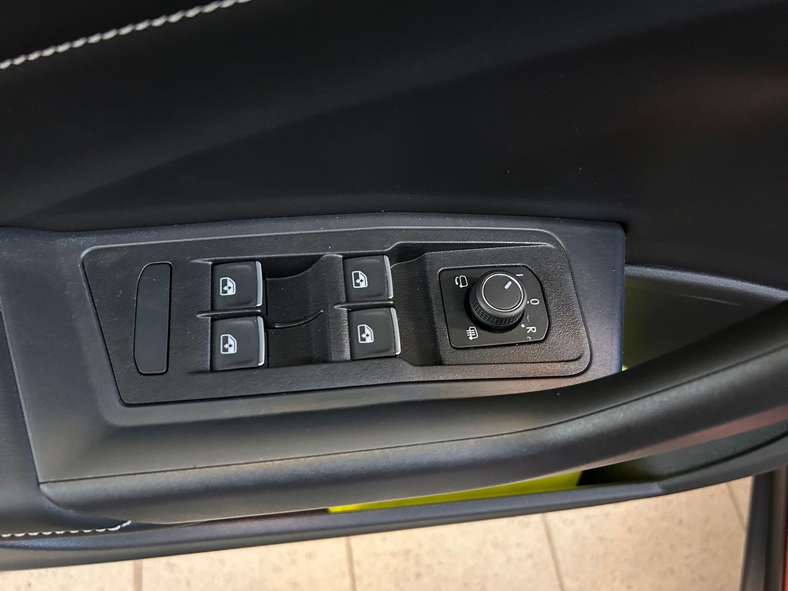 Volkswagen T-Roc - Bild 6